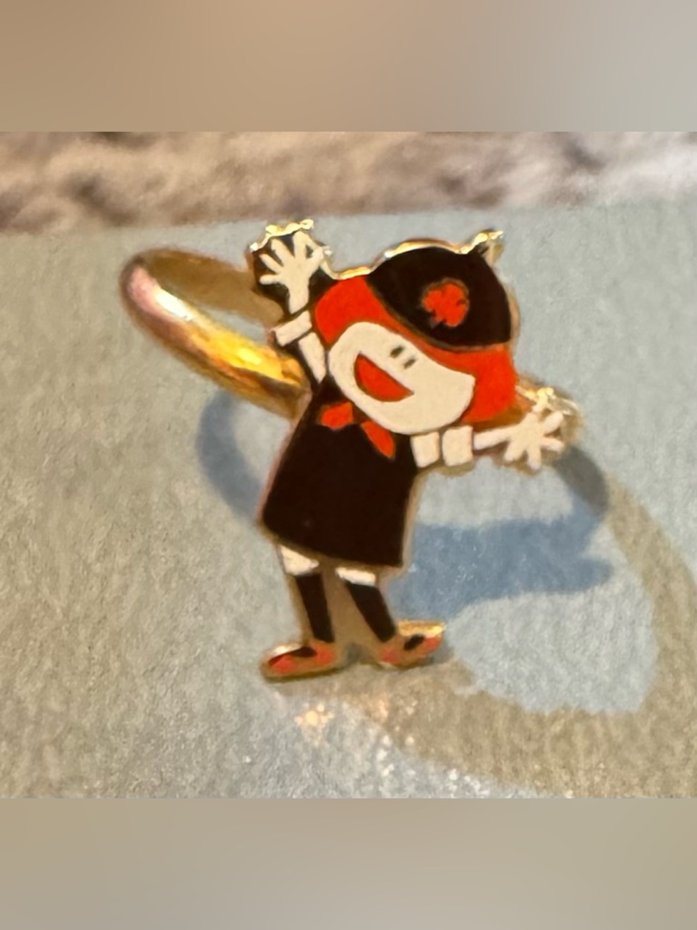 Vintage 1980-81 Brownie Adjustable Ring—Brown/Orange/White Enamel, Gold Tone